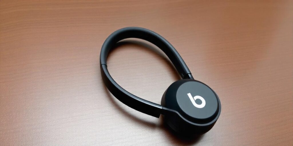 A Pair of Apples Unreleased Power beats Pro 2